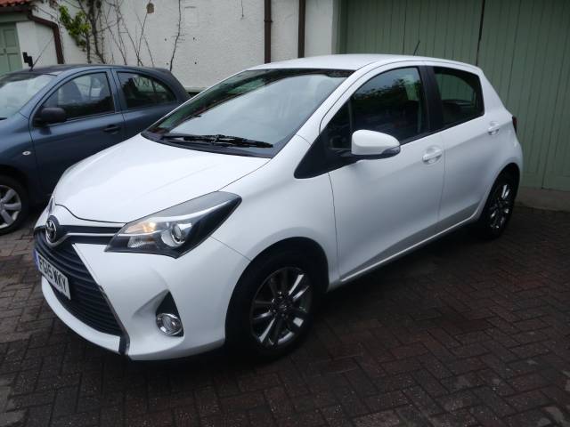 2015 Toyota Yaris 1.33 VVT-i Icon 5dr