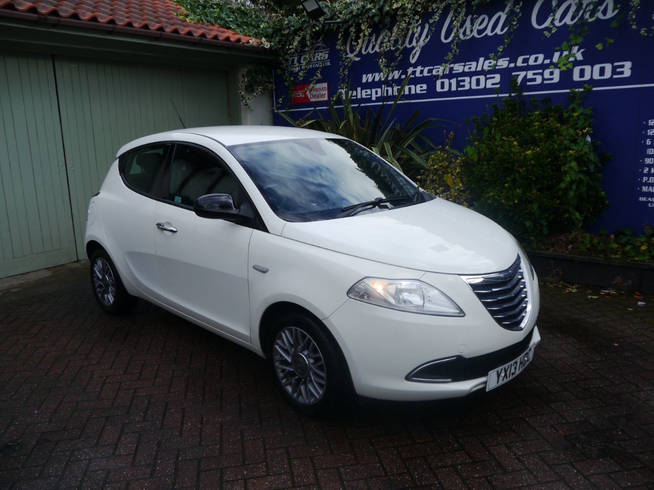2013 Chrysler Ypsilon