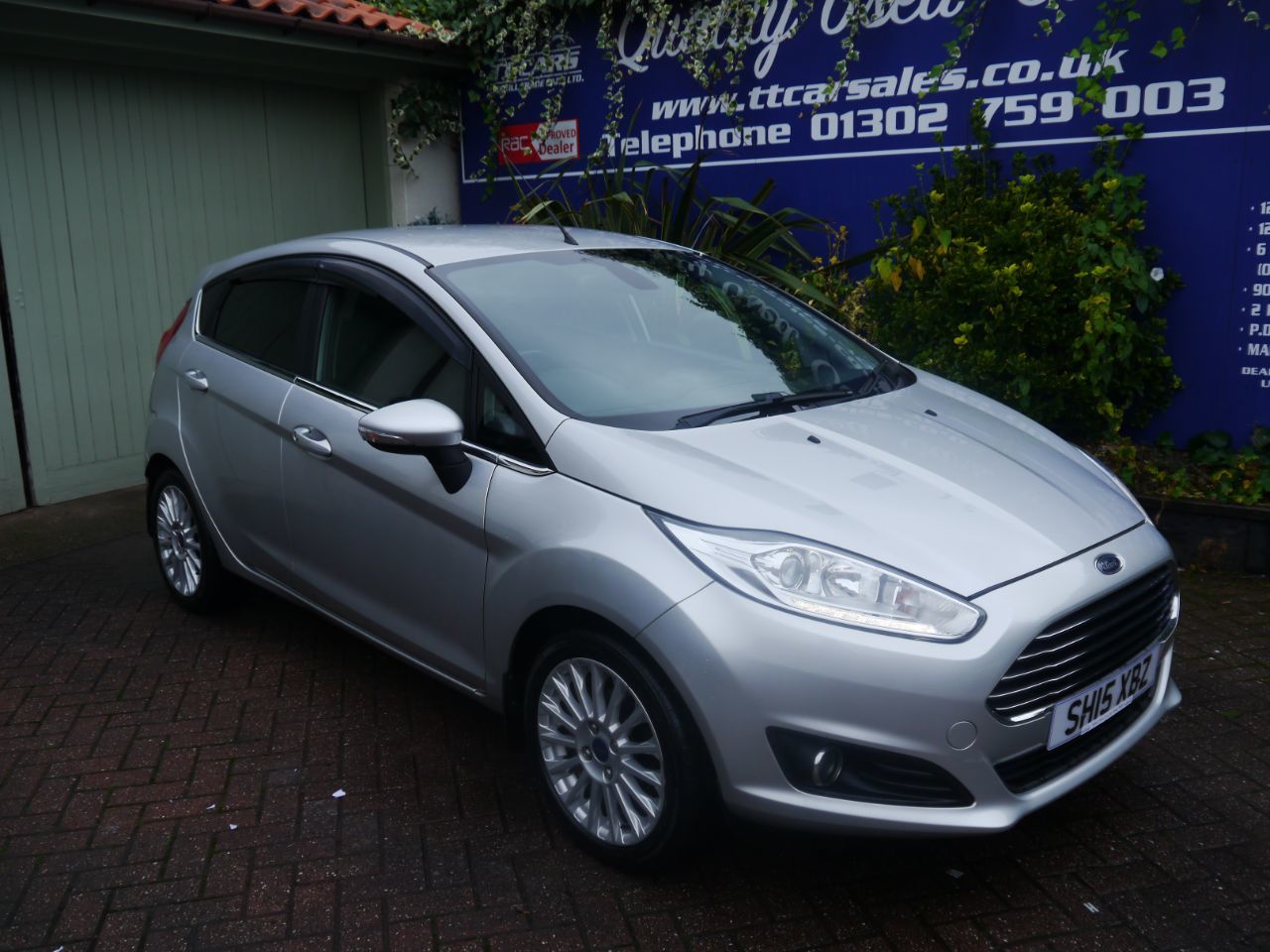 2015 Ford Fiesta