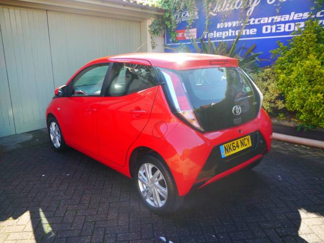 2014 Toyota Aygo 1.0 VVT-i X-Pression 5dr LOW MILEAGE