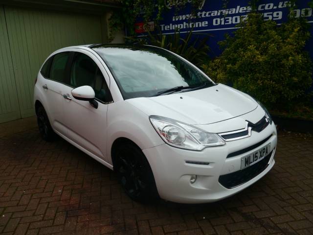 Citroen C3 1.2 PureTech Selection 5dr Hatchback Petrol White