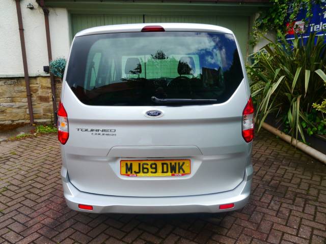 2019 Ford Tourneo-courier 1.0 EcoBoost Zetec AWAITING V5