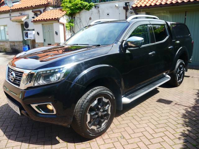 2020 Nissan Navara Double Cab Pick Up Tekna 2.3dCi 190 TT 4WD Auto