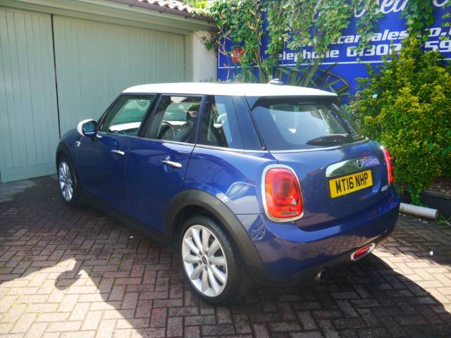 2016 Mini Hatchback 1.5 Cooper 5dr AWAITING V5
