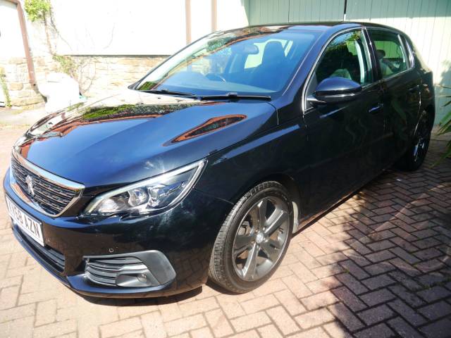 2018 Peugeot 308 1.5 BlueHDi 130 Allure 5dr