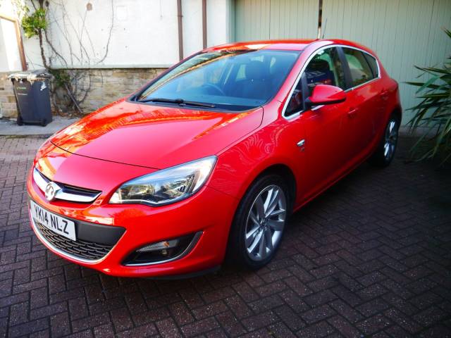 2014 Vauxhall Astra 1.4T 16V SRi 5dr