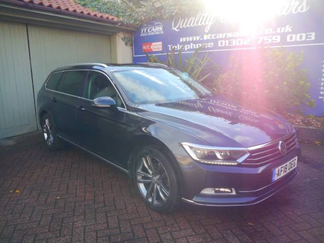 Volkswagen Passat 2.0 TDI GT 5dr DSG [Panoramic Roof] [7 Speed] Estate Diesel Grey